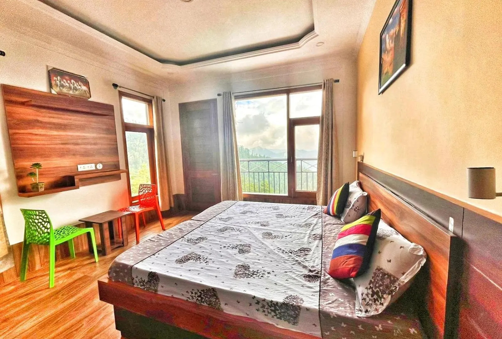 2 Bhk Apartments Near Naldehra Shimla India