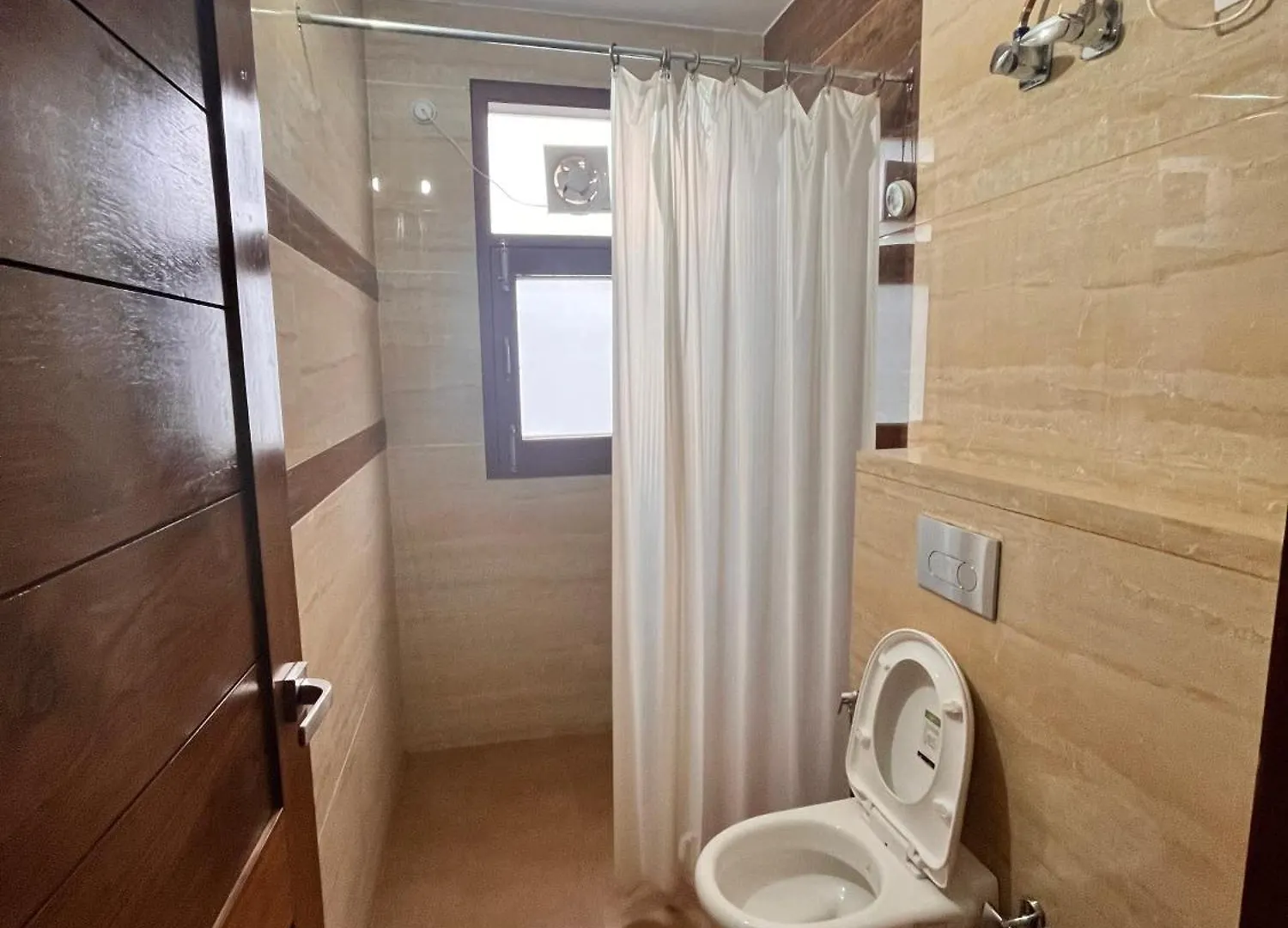 2 Bhk Apartments Near Naldehra Shimla 0*,  India